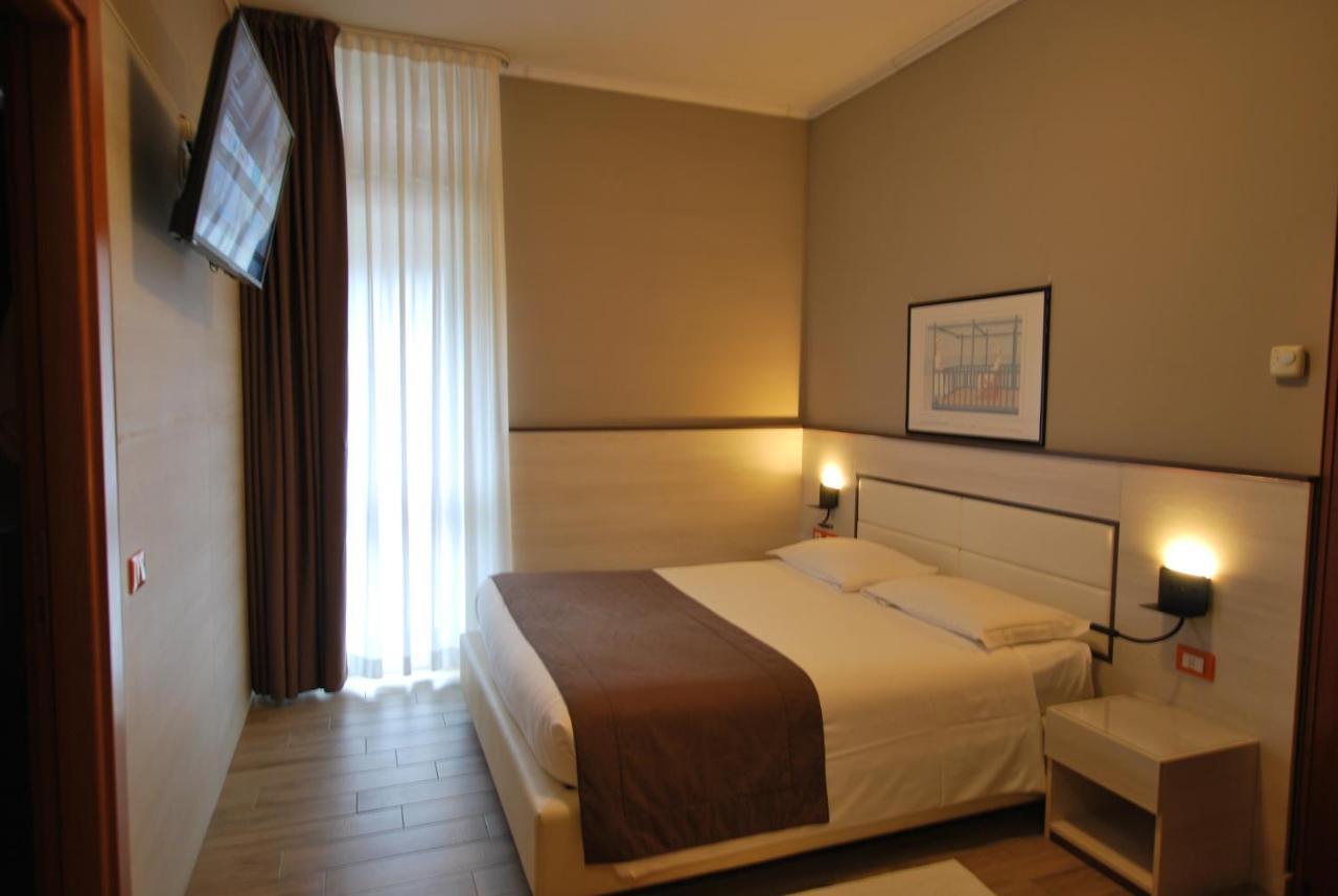 Hotel Lenotel Екстериор снимка